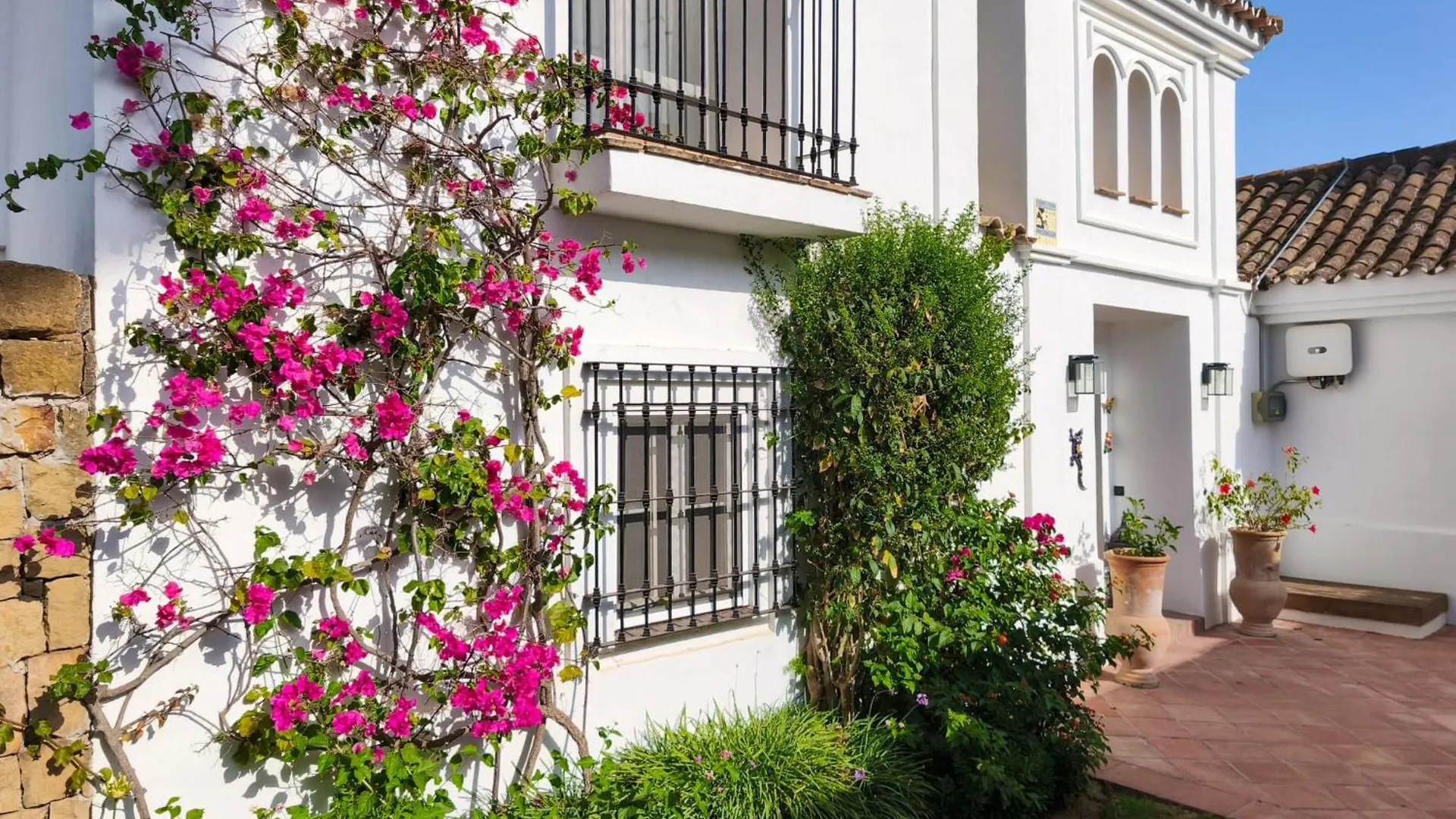 Villa Villa Sara By Interhome Manilva
